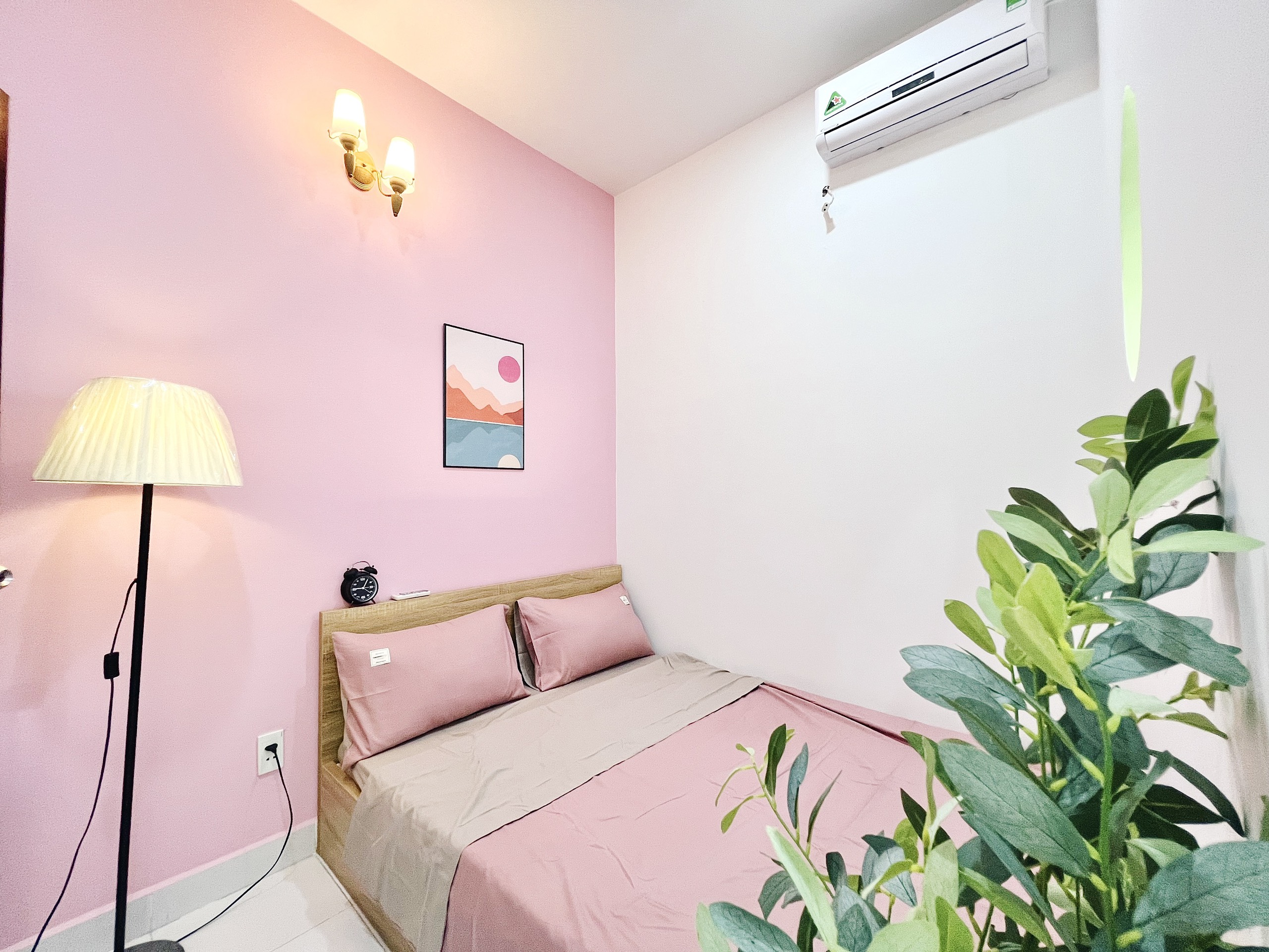 Cho thuê căn hộ 1 phòng ngủ, cửa sổ tại Bình Thạnh