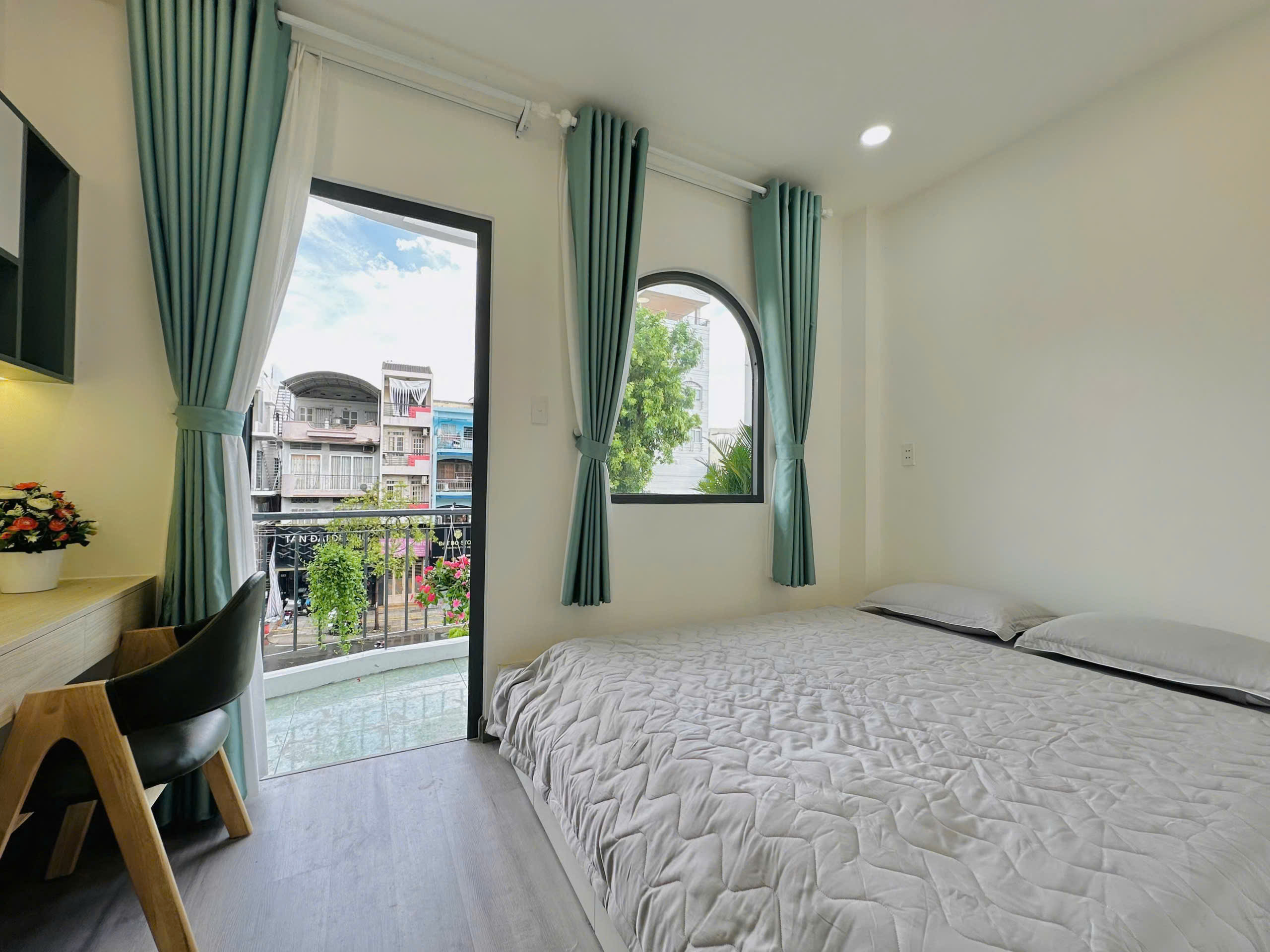 🌸S107 - 2PN BAN CÔNG CỰC ĐẸP KẾ BÊN VẠN HẠNH MALL🌸