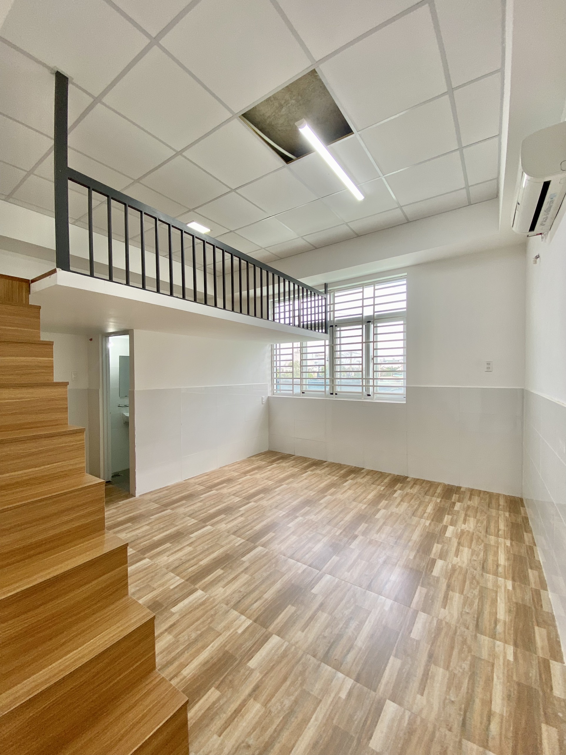 ✨ KẾ BÊN CHUNG CƯ 4S LINH ĐÔNG - DUPLEX CỬA SỔ SIÊU RỘNG MỚI VỪA SETUP XONG✨