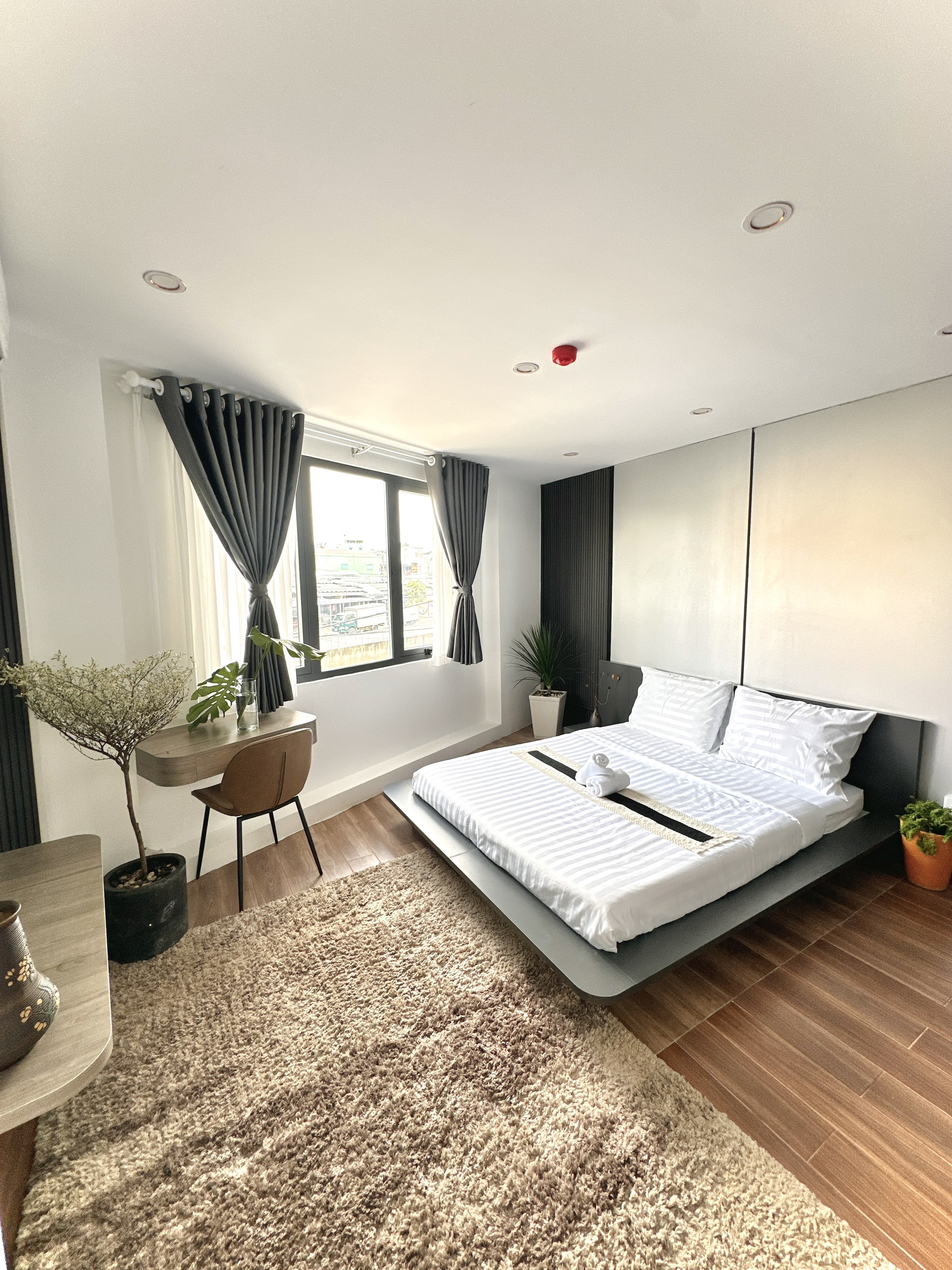💮S102 -  SIÊU PHẨM 1PN CỬA SỔ LỚN, VIEW BỜ KÈ CỰC THOÁNG MÁT💮