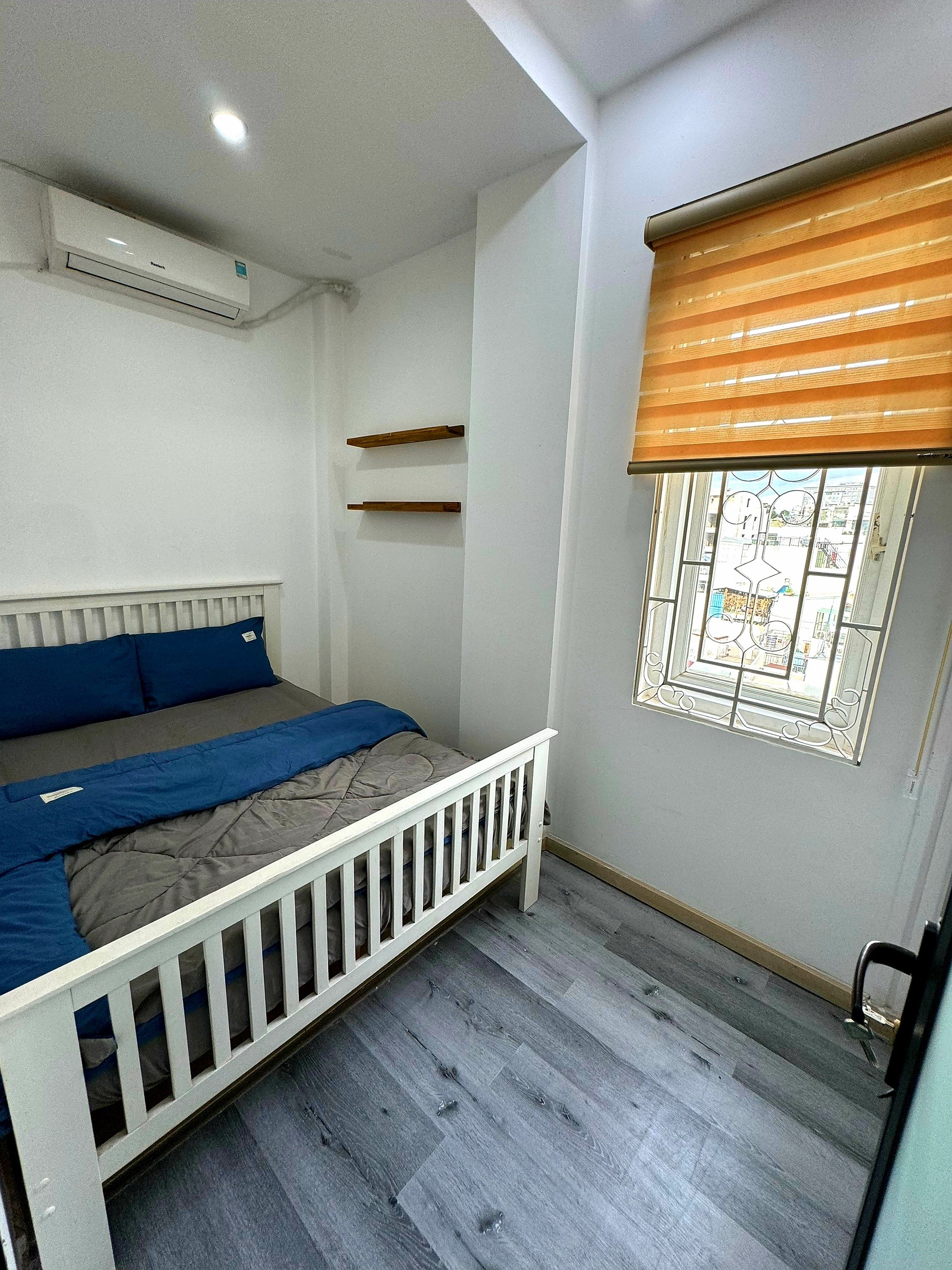 🌴 2PN CỬA SỔ NGAY CHỢ TÂN ĐỊNH🌴