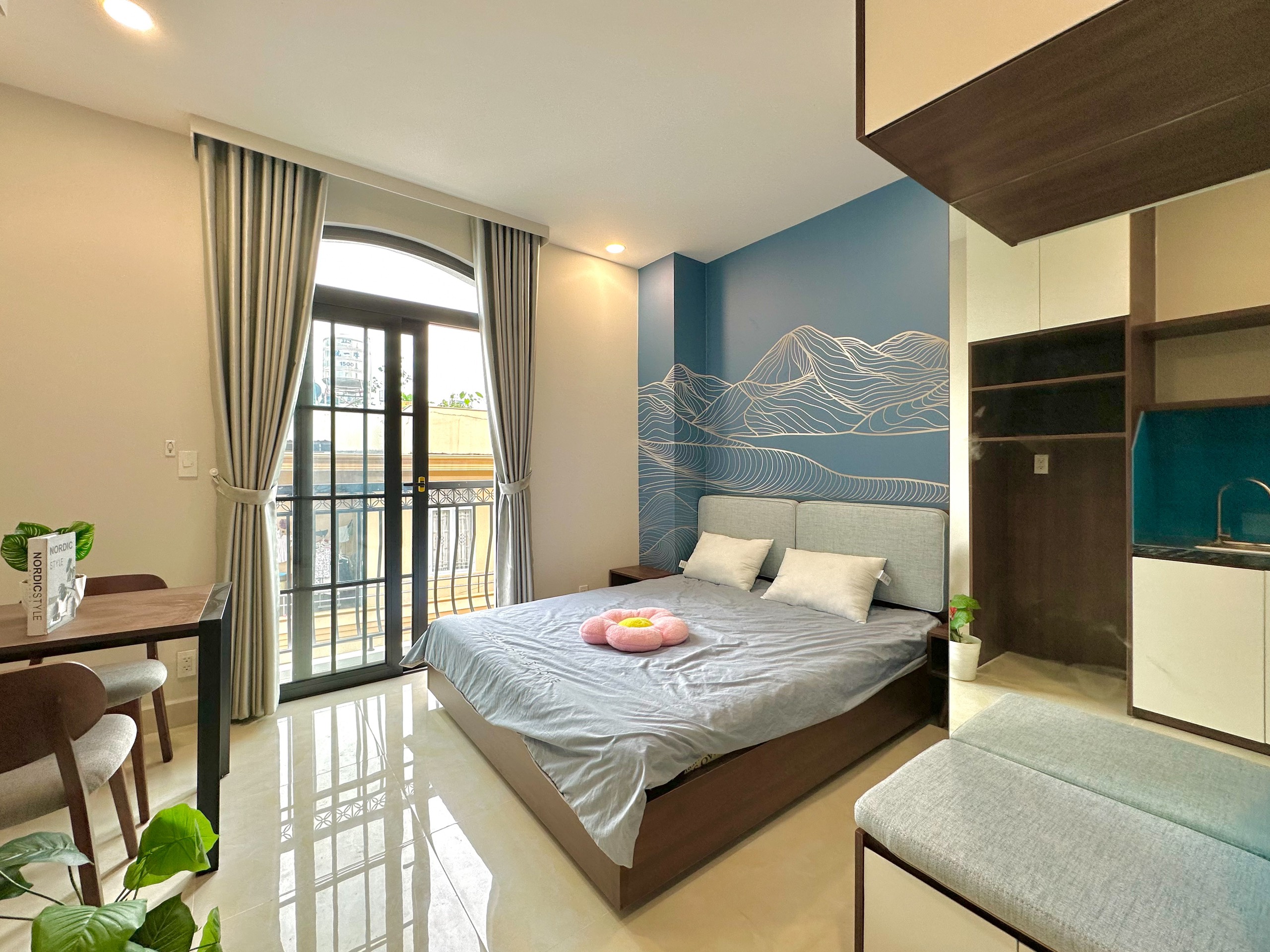 🌸 STUDIO BAN CÔNG CỰC ĐẸP NGAY CỔNG SÂN BAY🌸