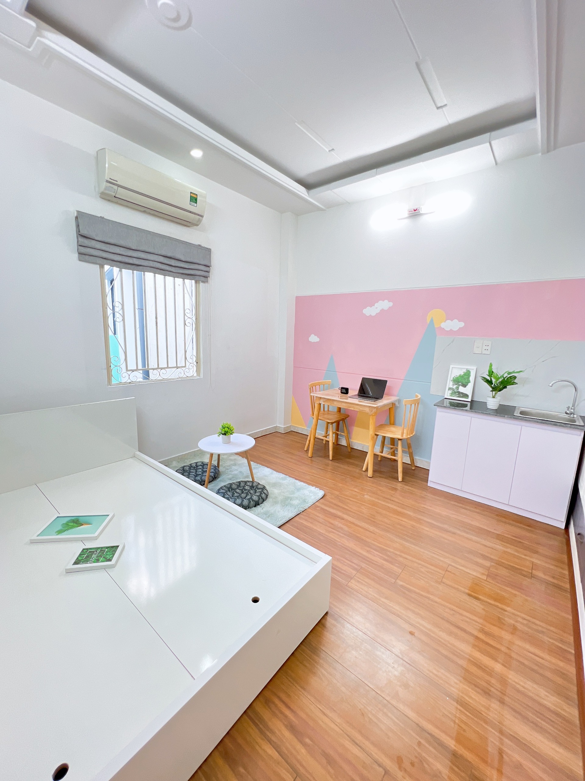 STUDIO CỬA SỔ KẾ BÊN CHỢ THẠCH ĐÀ - GÒ VẤP